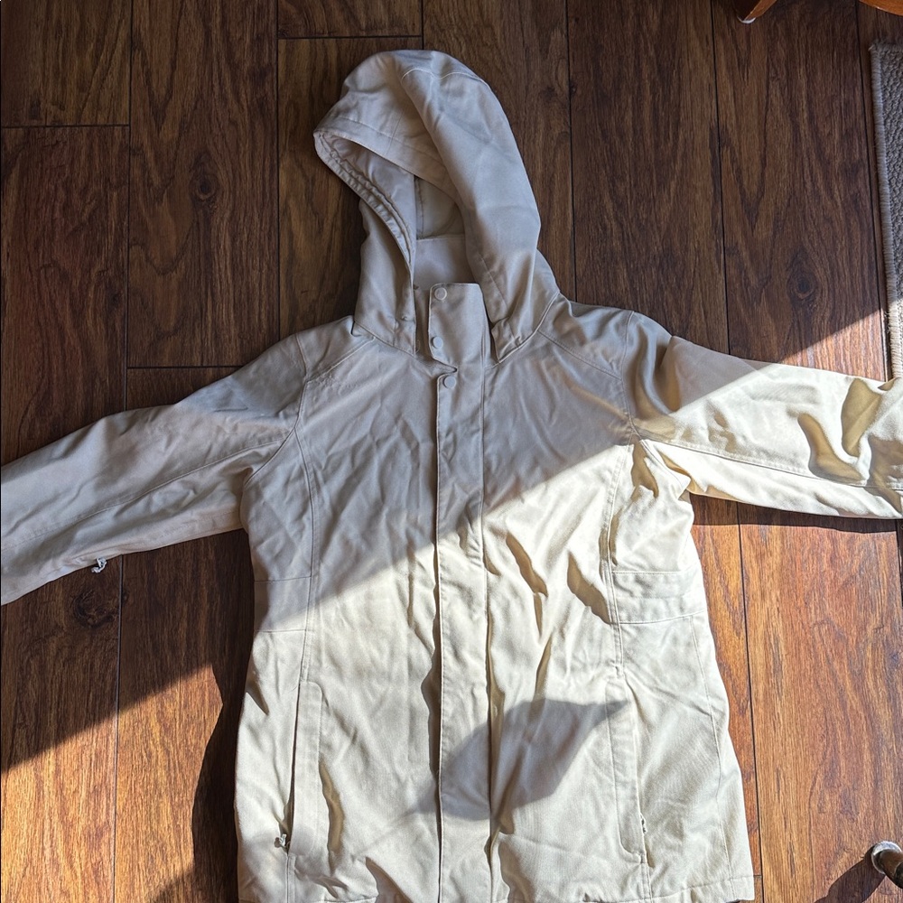 Burton Women’s Reserve 2L Snowboarding/Ski Jacket